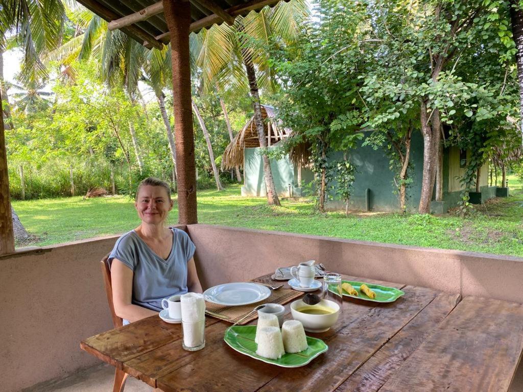 Jungle View River Camping Udawalawe Eksteriør bilde
